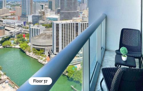 MVR Brickell Gem w Designer Touches