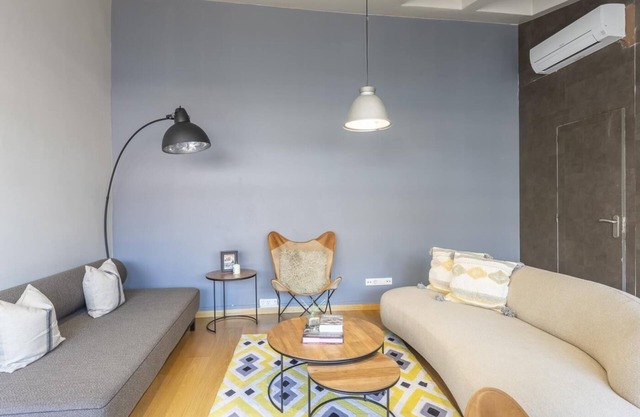 My Space Barcelona Penthouse in Bonanova with Private Terrace for 6