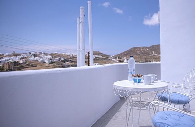 Myconian Relax House with swimming pool