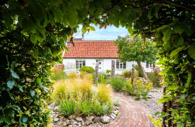 Myrtle Cottage, Friston