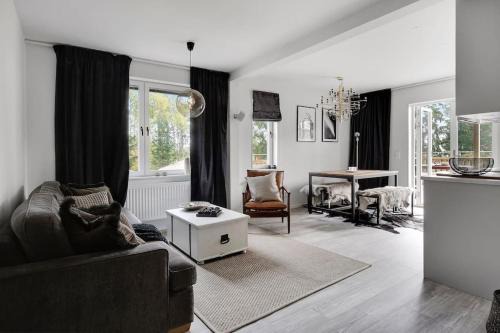 Mysig lägenhet med bastu 5 minuter från Järvsöbacken