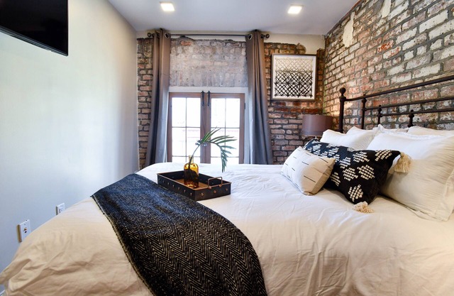 MySouthernComfort "The Gabrielle" Large 3 bedroom FQ