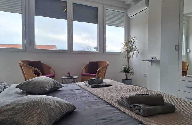 Mystic Grey Studio Apartment