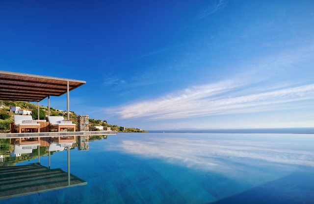 Mythic Villa