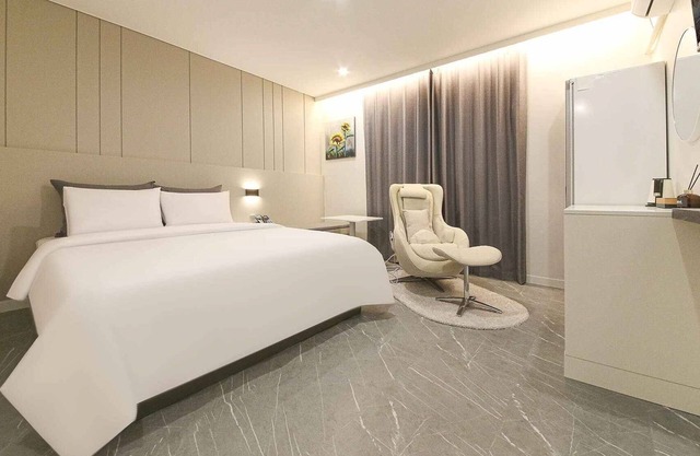 MZ HOTEL