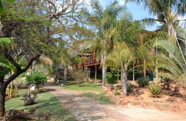 N4 Guest Lodge