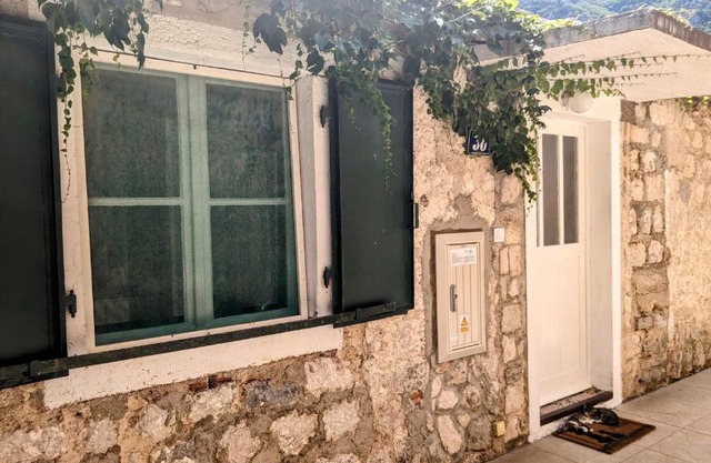 Nadalina Guest House