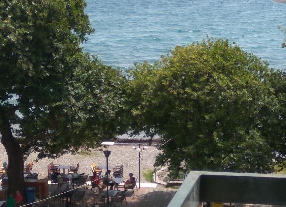 NAFPAKTOS Beach luxury Suites
