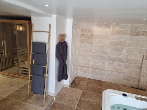 NALAN Orrygeois, SPA, Sauna, Proche Asterix