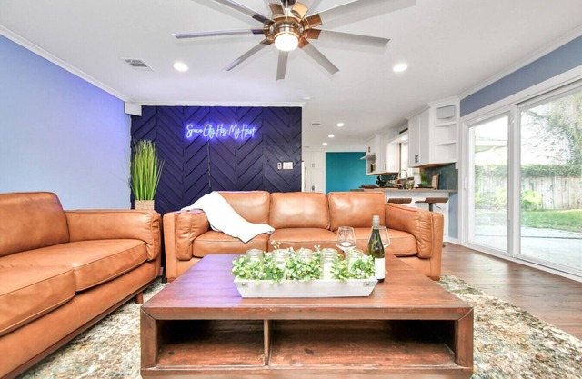 NASA 4BR Escape | HeatedPool, HotTub & Daybed