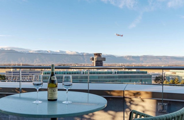 Nash Suites Airport Hotel