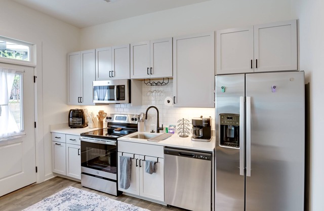 Nashville Condo, 3 Mi to Downtown Entertainment