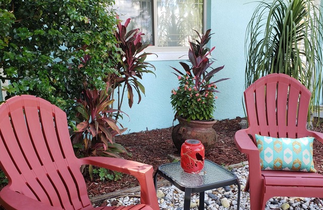 Nature Lovers Bungalow near Orlando, Disney, In St. Cloud