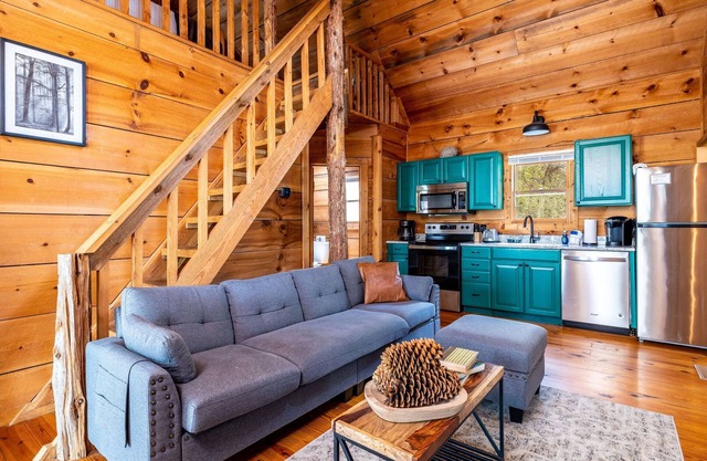 Nature Lovers Escape: Hot Tub, Dog Friendly