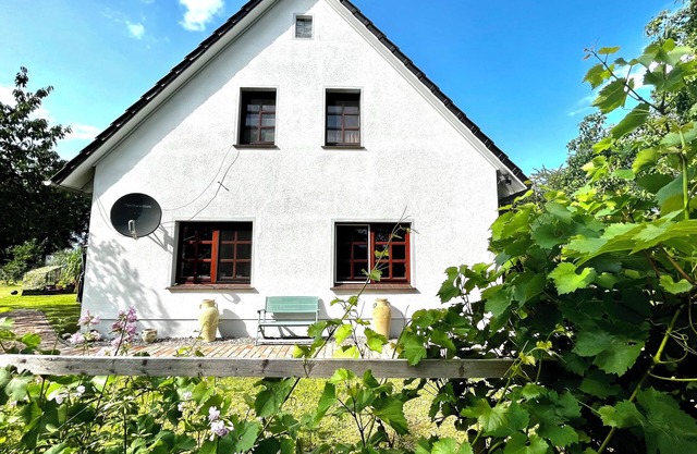 Nature & Sea: Apartment in an idyllic country house