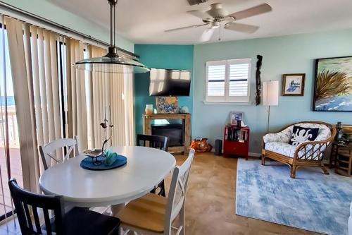 Nautical West 206