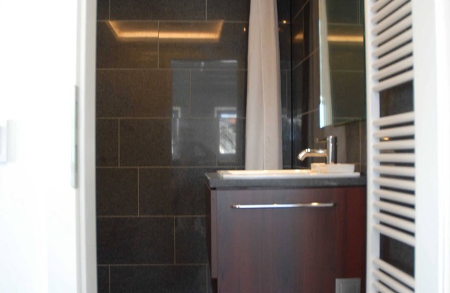 Nautilus Suite, 3rd floor, Studio/Loft Lakefront - Dune View Apartments