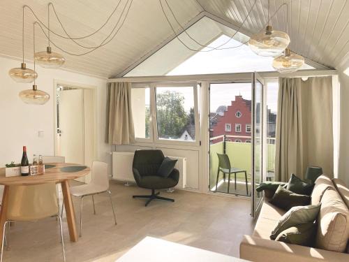 nava-suites mitten in Bad Kreuznach 2-Zi-Appartement Naheblick