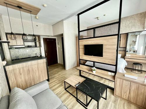 Nawasena Studio at Solo Paragon Apartment