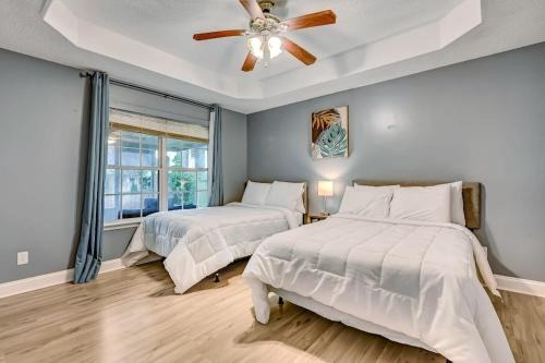 Near Hospital and Downtown- Lodging on Leghorn