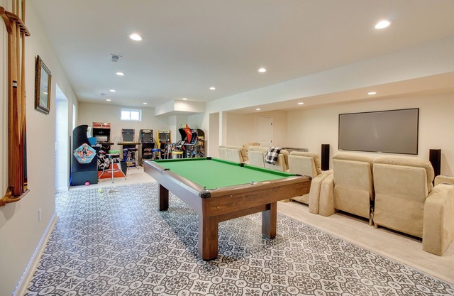 Near Lake Anna: Gem w/Saltwater Pool & Arcade!