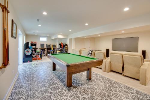 Near Lake Anna Gem with Saltwater Pool and Arcade!