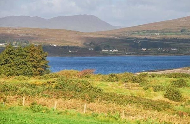 NELLIE'S FARMHOUSE, family friendly in Durrus, County Cork