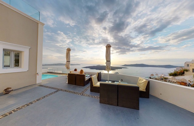 Neoklassiko Koukouli Interior room