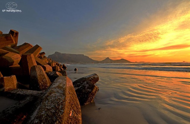 Neptunes Isle Apartment with a View