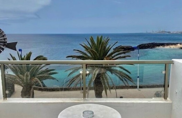 Neptuno Suites - Only Adults