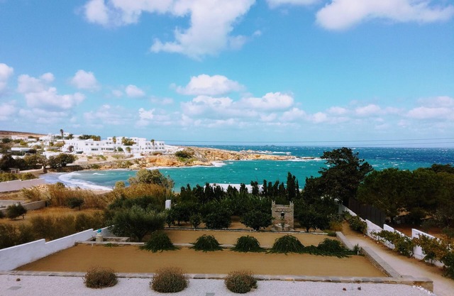 Nesaea seafront apartment