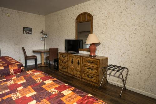 Neu Lodge Motel