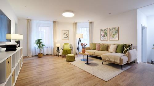 NEU - Stilvolle & zentrale Ferienwohnung mit Komfort in Wittlich - Zentrum - 4 Personen - 2 Schlafzimmer - Netflix - Waschmaschine