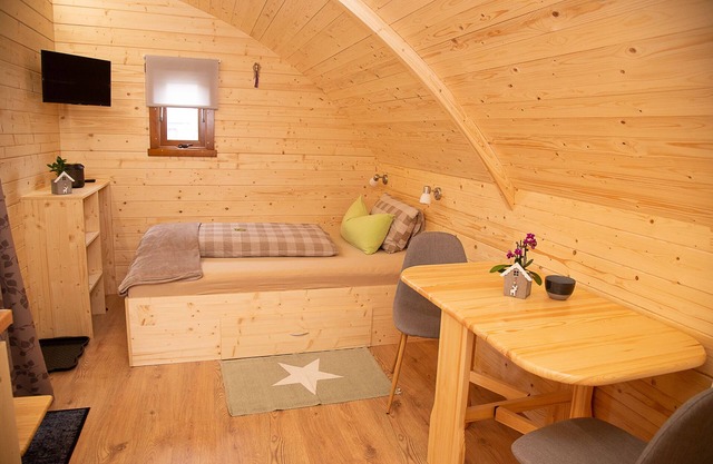 Neugebautes Tinyhouse mit eigener Terrasse und kostenfreier WLAN-Nutzung