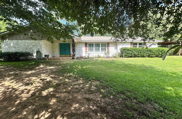 New! 11 miles to SFA on 5 acres 4 bedroom 2 bath house with a covered back porch