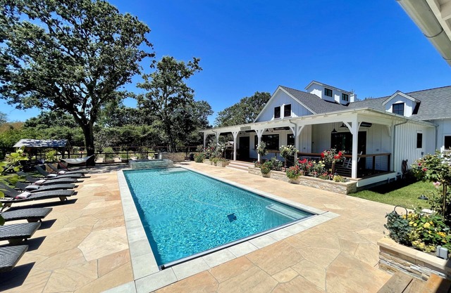 NEW-5 Min to Wineries, 15 min to Napa,Couples/Family Retreat,Chef Kitchen,Luxury