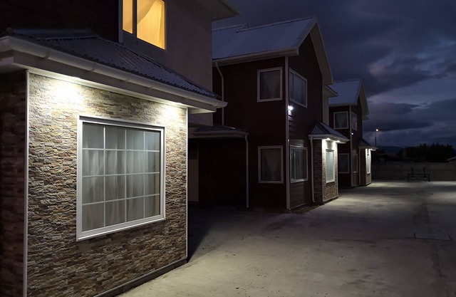 New and Central Houses in Private Condominium.