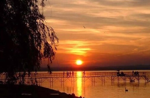 New apartment with air-condition&pool, 120m from the beach, center 200m,free WIF