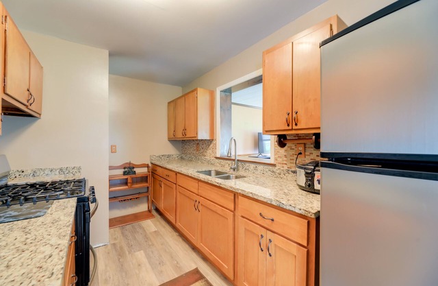 New Bern Vacation Rental: 2 Mi to Downtown