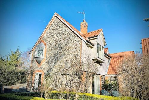 NEW! Blakeney. Harbour View