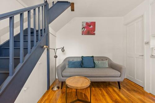 New! Bright 2BR Dalston House with Garden and BBQ