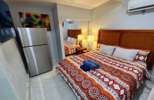 ➤New Build Guest House⭐ Private Entrance 12min DTWN