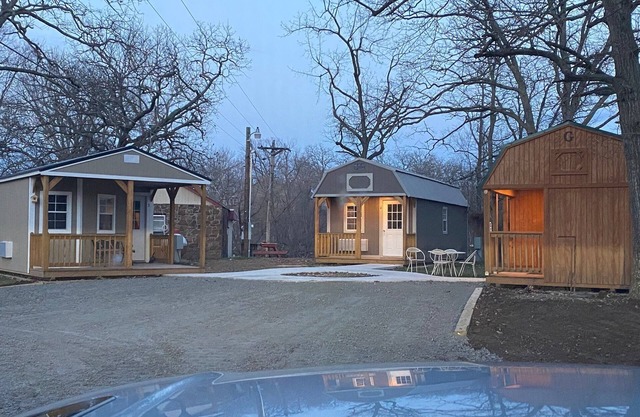 New Cabin on Waterfront Property