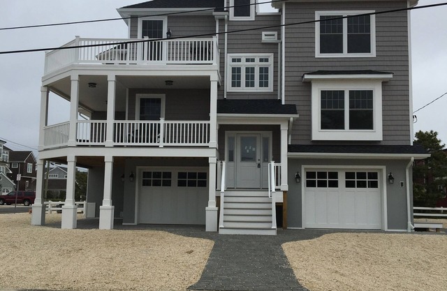 NEW CONSTRUCTION with Decks Galore for Sunset Views!