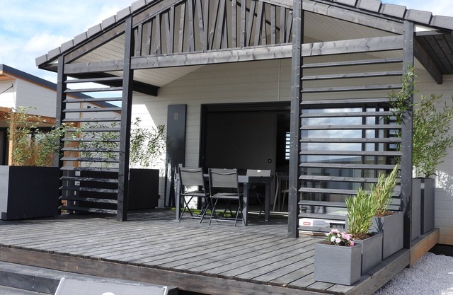 New cottage located in a secure residential leisure park with janitor