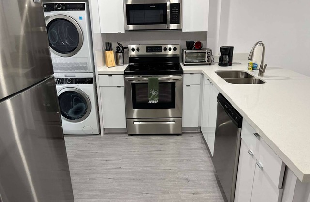 ✨ New Designer One Bedroom Apartment at Fort Lauderdale