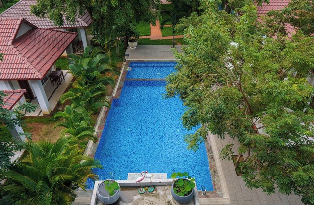 New Dragon Inn Guest House