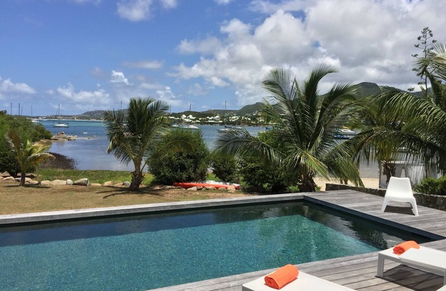 New! Great Beachfront Villa . an exceptional site!