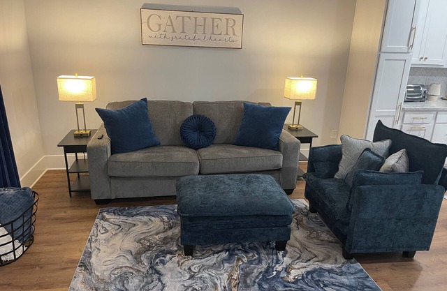 NEW home above garage! Walk to downtown restaurants, shopping and entertainment!