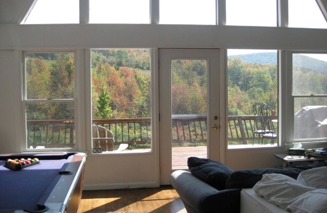 NEW HOT TUB + MOUNTAIN VIEWS+200MPS NET= HAPPY